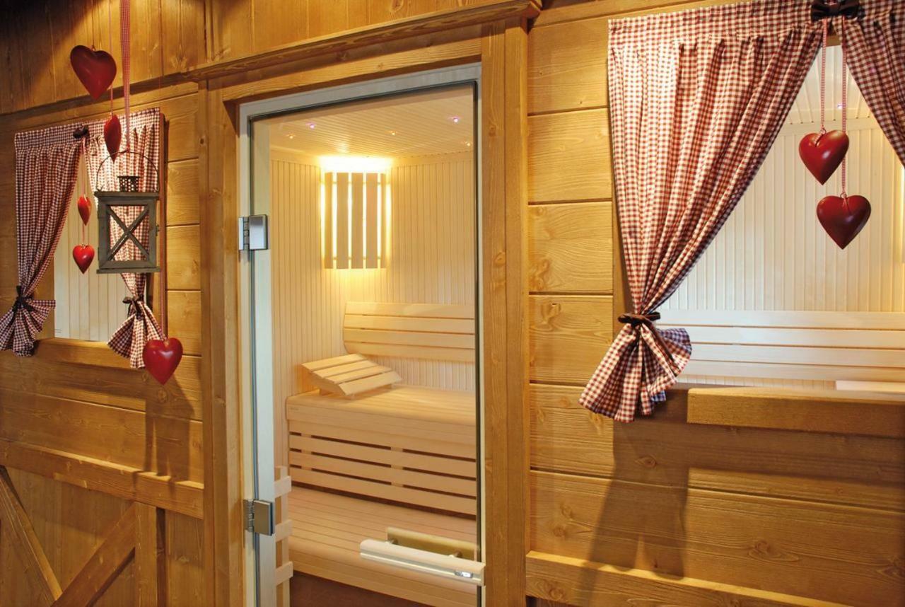 Landhotel Christopherhof 格拉芬维森 外观 照片